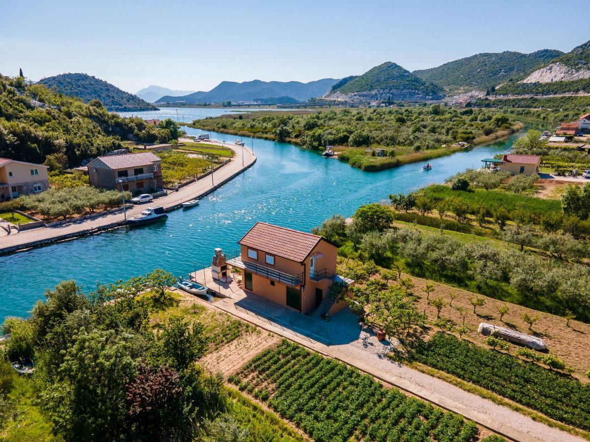 Bonaca Daire Rogotin Dış mekan fotoğraf